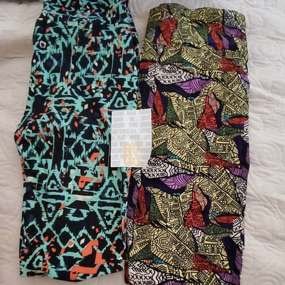NWT OS DOUBLE PACK 2 ONE SIZE LULAROE LEGGINGS